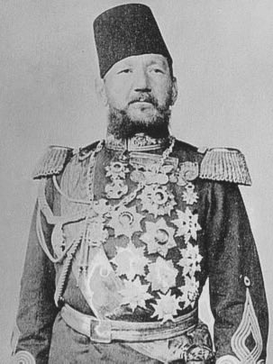 lordsinov's tweet photo. Bu adamı tanıyor musunuz? Aslında çok mühim bir isim https://t.co/lh6yR9V9eB