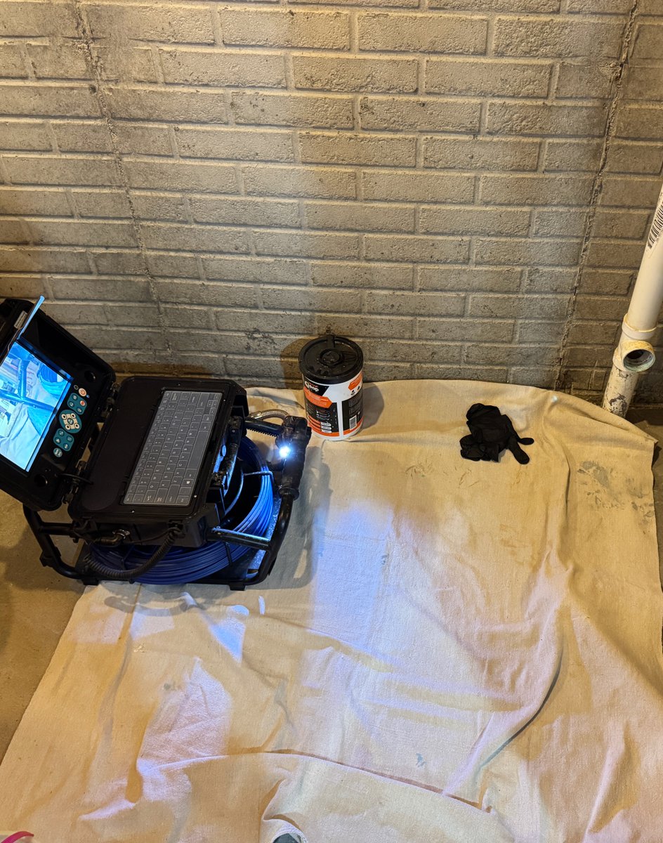 CNHInspections's tweet photo. 🌾 CNHInspections is in Grand Island performing a home inspection, a sewer scope inspection and a radon test! 

👉 Thinking about buying or selling a home?
Schedule your inspection today at https://t.co/whRs9OCM7w

#CNHInspections #HomeInspection #RadonTesting #HomeInspector https://t.co/jNJGbPB0fN
