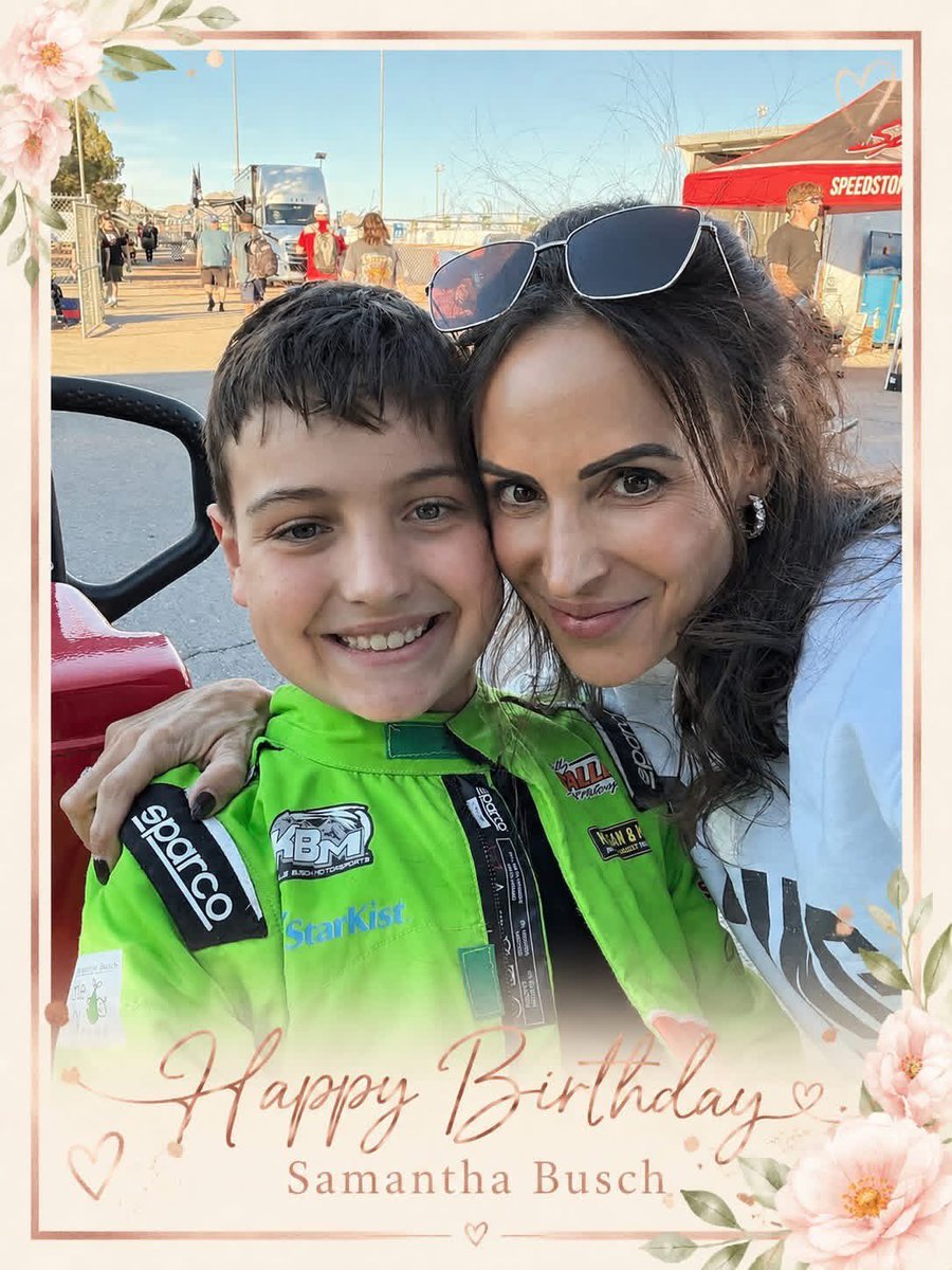 Gavin_Ottarski's tweet photo. Happy birthday @SamanthaBusch ❤️ https://t.co/KDjpGFbG3y