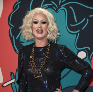 EndLiberalness's tweet photo. German LGBTQ+ Activist Mario Olszinski Arrested on Child Pornography Charges

Mario Olszinski, a German LGBTQ+ activist and drag performer, has reportedly been arrested on suspicion of child pornography offences.

(Source: @reduxx) https://t.co/al02sGqRcR