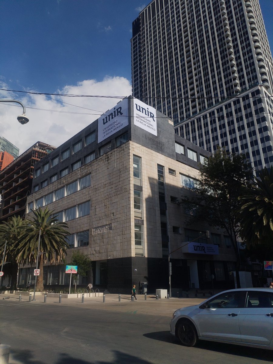larevueltita_'s tweet photo. ¿Sabrá la @UNIRuniversidad @UNIR_Mexico que el edificio donde van a poner una nueva sede en CDMX, Plaza de la República #20, fue un centro clandestino de detención en la "Guerra Sucia" y que el Estado mexicano jamás lo reconoció como tal? https://t.co/LJdcXAz9M3