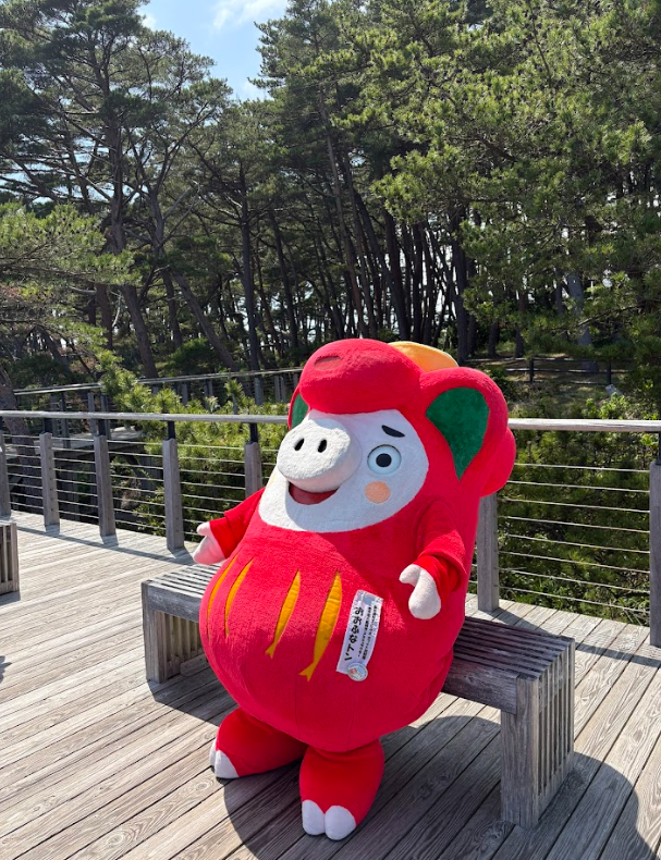 ofunaton's tweet photo. 碁石散歩だトン🐽
お散歩コースがあって森林浴も気持ちいいトン🐽
みんなは山派？海派？教えて欲しいトン🐽
＃おでかけおおふなトン
＃大船渡市 https://t.co/S4t2kA0e15