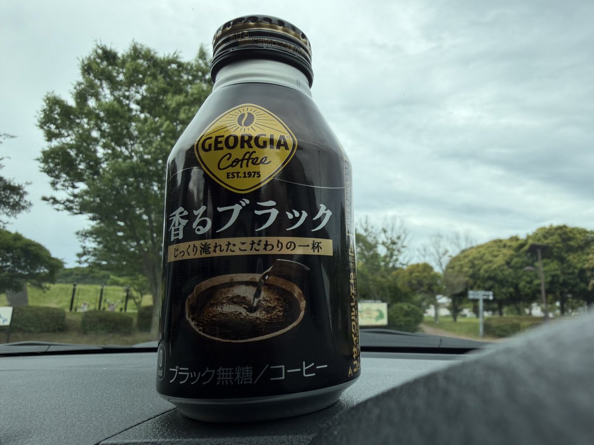 55zaraban's tweet photo. おはようございます。

｢TOHOシネマズ　料金一部値上げへ｣
現在2000円のところ、2000〜2200円となるらしい。
ってか、映画見るのに今2000円もするの？
まぁ、1時間1000円と考えると妥当なのだろうか？🤔

ドル円、上がってます⤴️
上へ抜けられないかと思いきや、パンッ↑と跳ねましたね。
現在、新しい波を形成しておりますが、昨日までの波の天井まで押してくるのか？
戸締りも出来てません。戸締りはあるのか？
まぁ、慌てず急がず焦らずでチャートを見ていきましょう。

本日も宜しくお願いします🤗