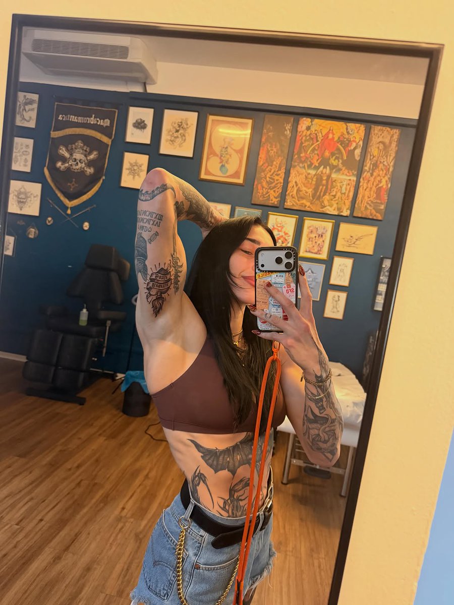 Rhea Ripley tweet media