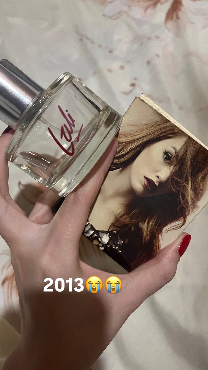 deareader__'s tweet photo. @livedaleplay 😭allá por el 2007 le jure amor eterno y acá seguimos https://t.co/RsIg1AdCyn