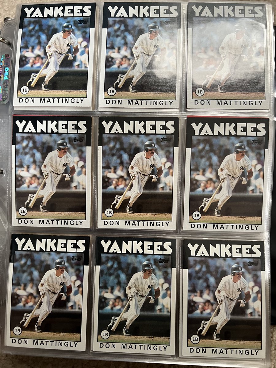 DomJames23's tweet photo. @RetroCardSnaps 🤔 https://t.co/SrYVlLAPKr