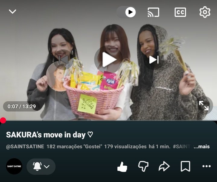 satinebrasil's tweet photo. 🎥 @saint_satine publicou um novo vlog no YouTube mostrando a mudança da Sakura.

🖇️:https://t.co/wozwG5ylb2

#SAINTSATINE @saint_satine https://t.co/tMTQjLOA0e