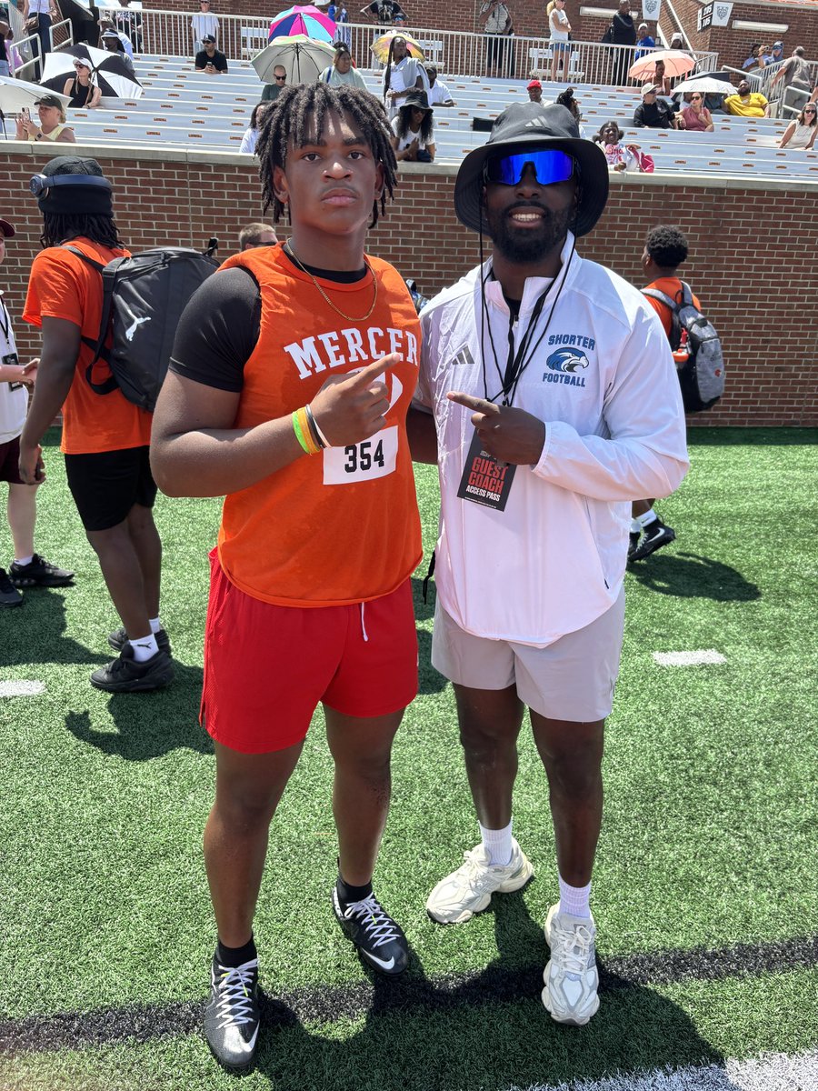 SeanScott29's tweet photo. I had a great time competing and getting better today @MercerFootball mega camp won 5/6 in competition with teammate @CaidenGaddy 
@Justin_DeShon @GroveRecruits @DeonLanier_ @CoachSzatkowski @BransonHall5 https://t.co/vbbr07bfR4