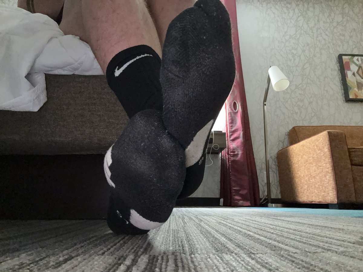 switchfireman's tweet photo. All day at work
Post gym

Warm
Sweaty
Stinky 

Who wants a sniff https://t.co/Fd3LYcDvDl