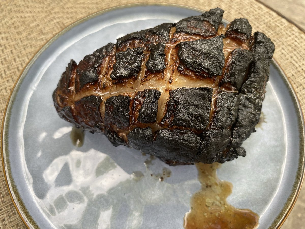 v224info's tweet photo. Smoked picanhas with cherrywood https://t.co/bbmxdm3b4h