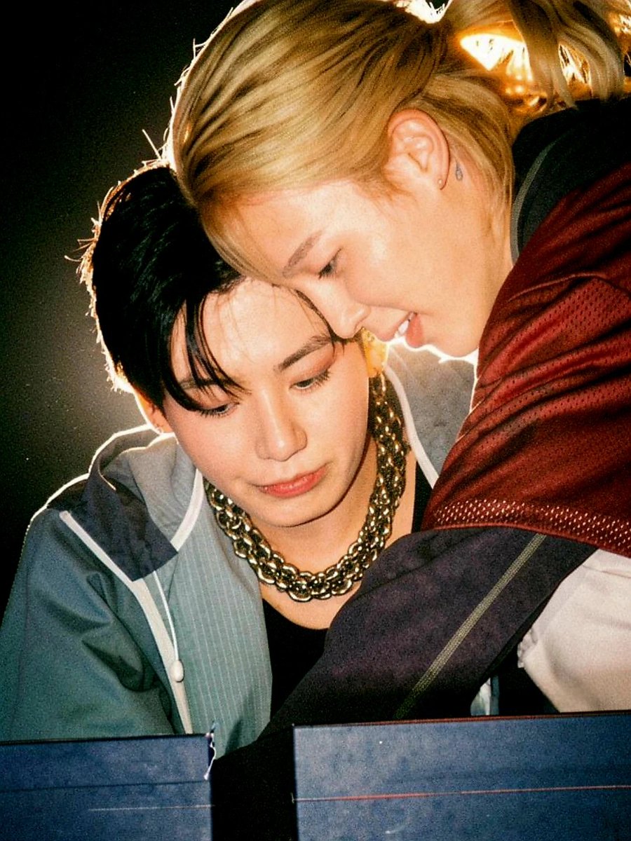 koky18_'s tweet photo. LOOK AT THEM  ❥ ⋅.˳ https://t.co/d2Ym7qpHK6