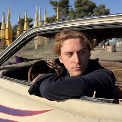 samuelstroschei's tweet photo. #NewProfilePic https://t.co/00WuKDugyh