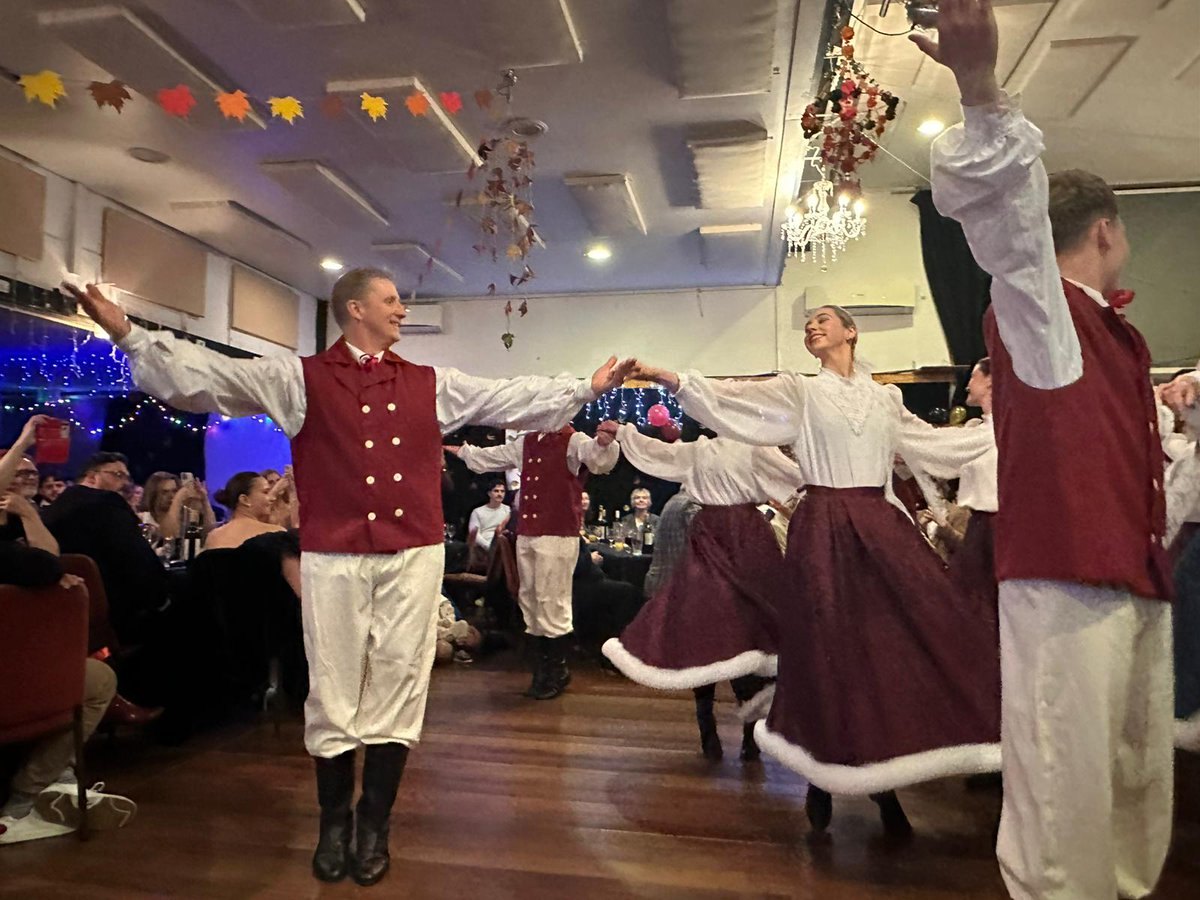 PLinAustralia's tweet photo. ✨What a fantastic Autumn Ball in Canberra! Great music, amazing energy, a wonderful performance by the Polish Dance Group Wielkopolska, and plenty of delicious Polish food and sweets. 🇵🇱
Thank you to the Polish White Eagle Club for organizing such a memorable evening! https://t.co/UQvZYliMaK