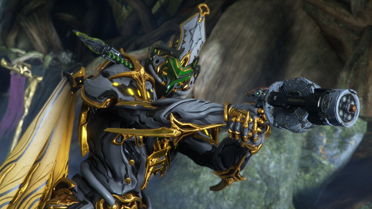 Fran_C_VT's tweet photo. New Signa is pretty fun
#warframe https://t.co/Hg8CwYdm8E