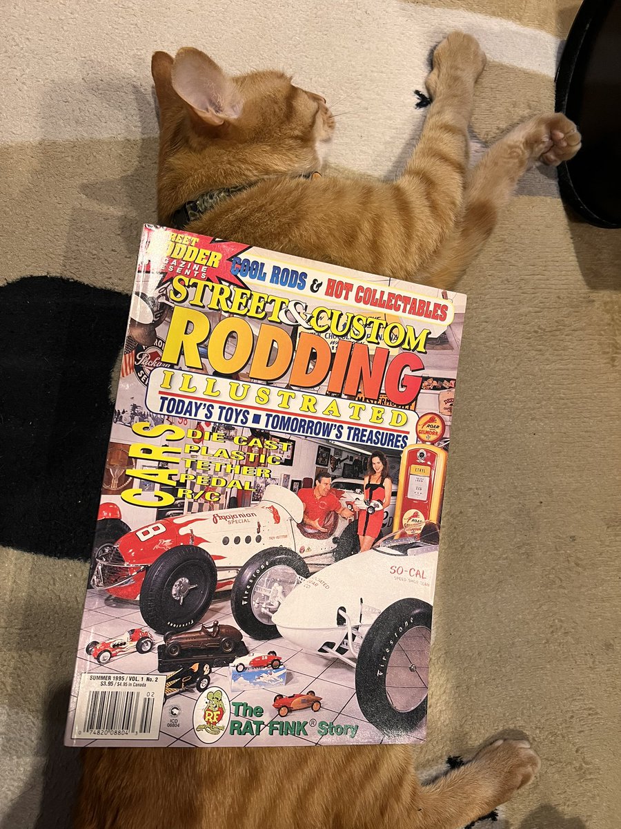 hidefinkdaddy's tweet photo. ハラさん@haraakihiro2 がヒント上げてくれてたので早速ゲットしました『Street&amp;Custom Rodding ILLUSTRATED 1995夏』
"The RAT FINK Story"
いつもヒントありがとうございます♪ https://t.co/2nGisrZcti