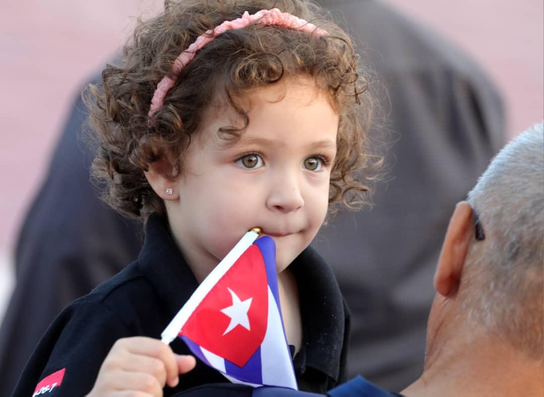 RaulSamon's tweet photo. Feliz día para nuestros niños cubanos en el día de la infancia #SantiagoDeCuba @CubaMined @dpes https://t.co/7IQIl9hD2z