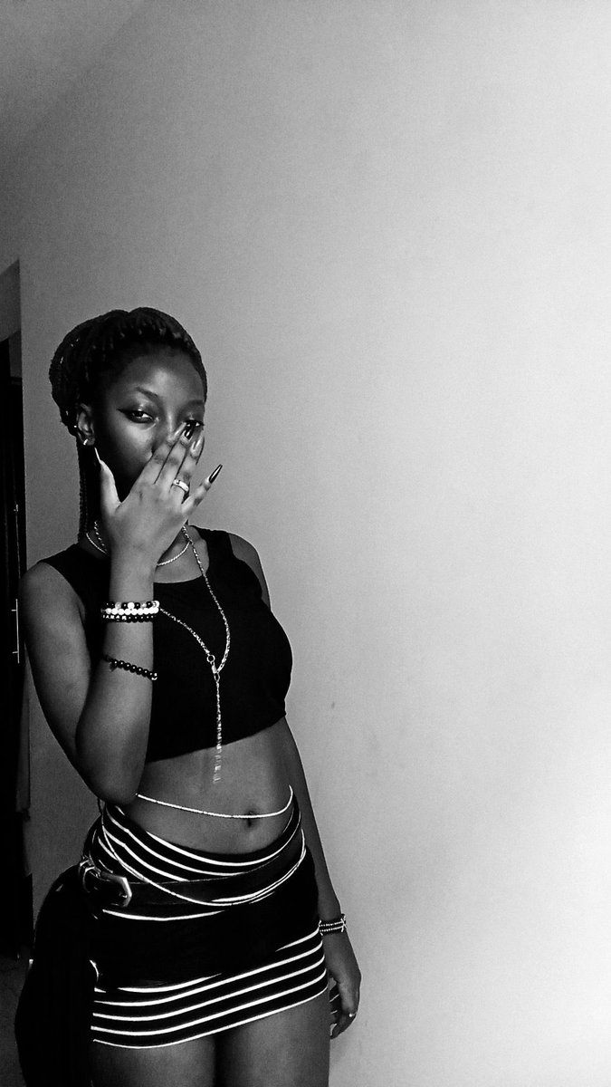 Slim🖤 tweet media