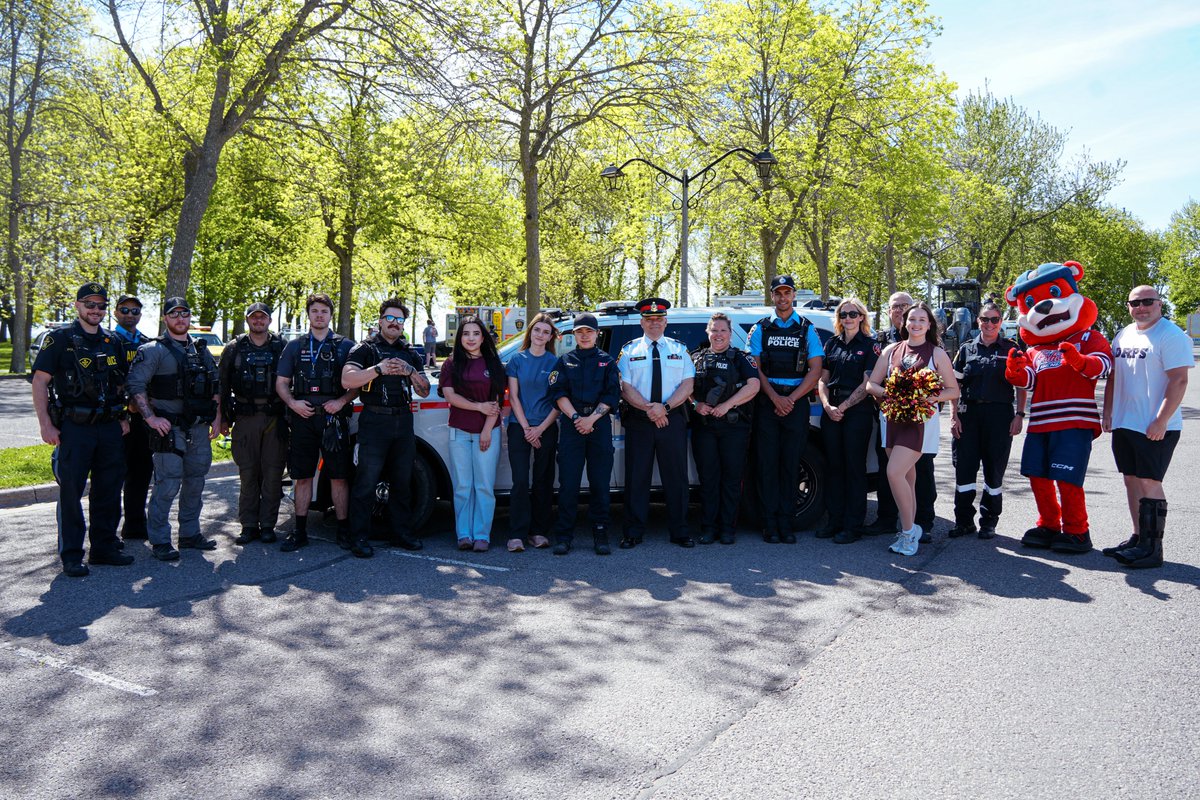 DRPS's tweet photo. Over the weekend @DRPSCEDiv hosted their 2026 Oshawa Community Safety Day, which saw over 1,200 attendees come out and enjoy various activities.

Community members had an opportunity to tour vehicles and displays from units such as our Marine Unit, Forensic Identification, and tour our UTV, DRPS’ light armored vehicle, several police cruisers, and other emergency service vehicles.

Thank you to all residents who attended and spent time learning about policing, fire services and paramedic services - we hope you enjoyed meeting members from our organizations.

A special thanks to the DRPS' specialty units, @drps_yip and members who volunteered their time to make this event a huge success. Our very own DRPS Pipes & Drums also put on a show stopping performance for the crowd.

Thanks to our community safety partners @OshawaFire, @DurhamParamedic, and @oshawacity helped make the day a success.

A number of other community partners attended and volunteered their time and/or donated:
- City of Oshawa Bylaw 
- City of Oshawa Events & Culture
- City of Oshawa Security Team (Logix)
- @overtcanisar 
- @CPKCrail
- @OPP 
- @Oshawa_Generals 
- @FireWolvesNLL 

Stay tuned for upcoming Community Safety Days across our other divisions.