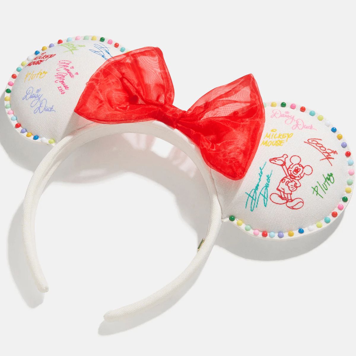 devinefairytale's tweet photo. Calling all Disney fans! Looking to snag your favorite character autographs in style? Check out this blog for creative ideas—from photo mats to water bottles! Make your collection as unique as your Disney memories!

https://t.co/23mFzZk74E https://t.co/YWqu70Rx56