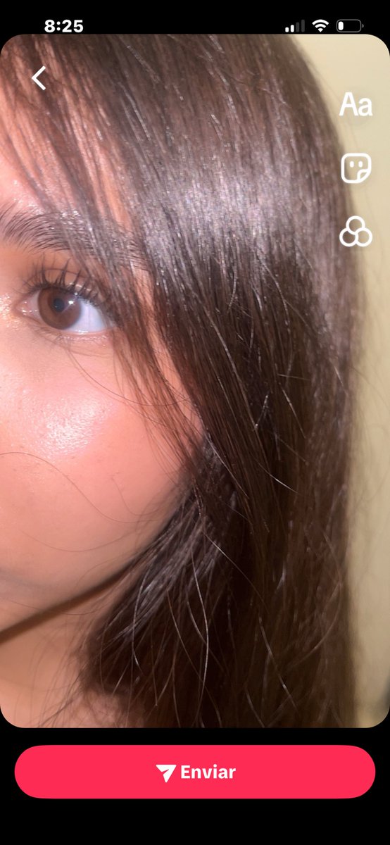 bldbly's tweet photo. acabo de descubrir que tengo pecas https://t.co/KsJInHCzDg