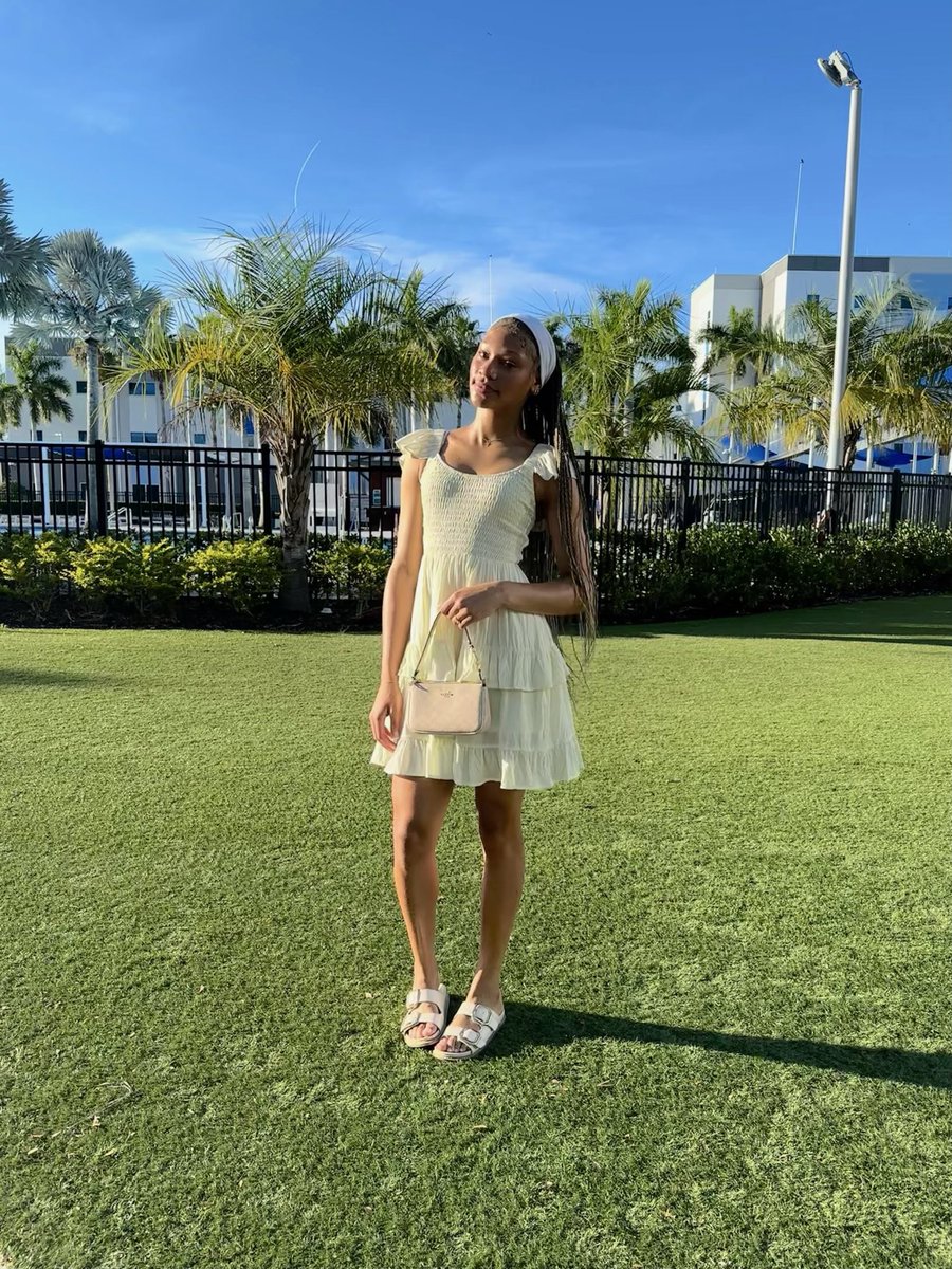 jermolineyvb's tweet photo. ☀️ https://t.co/nnPaWBNdep
