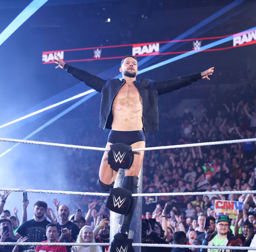 reigns_era's tweet photo. FINN BALOR HAS BEEN TRADED TO SMACKDOWN.

#SmackDown https://t.co/Eq8pXiEfUQ