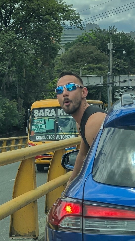 Colombia Oscura tweet media