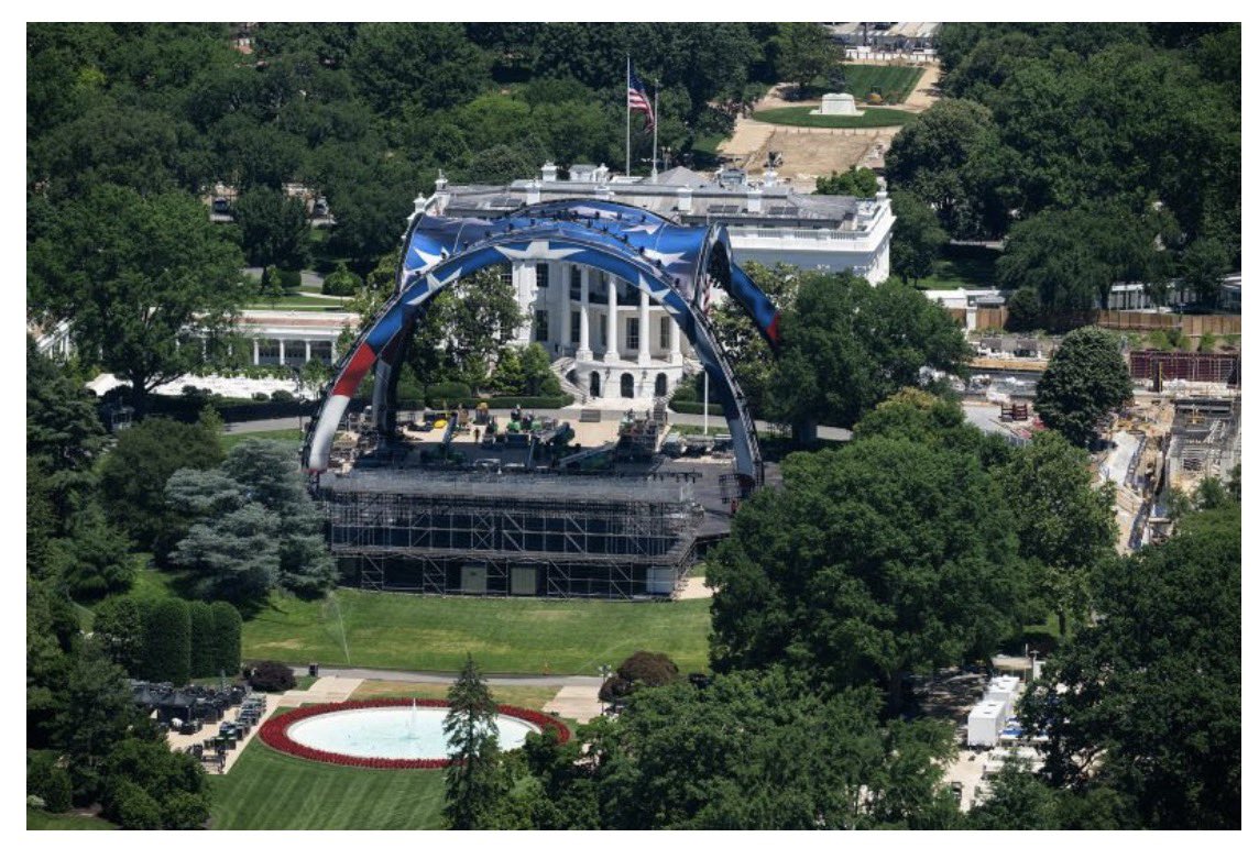 AnaHotaling's tweet photo. As if there weren’t already enough loss of history and dignity, let’s add an MMA cage! https://t.co/2XVTNUXss8