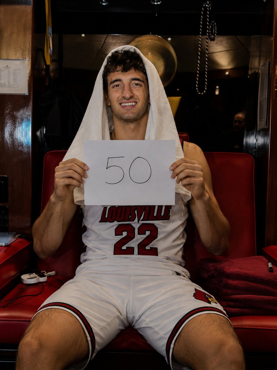 UofLStan tweet media