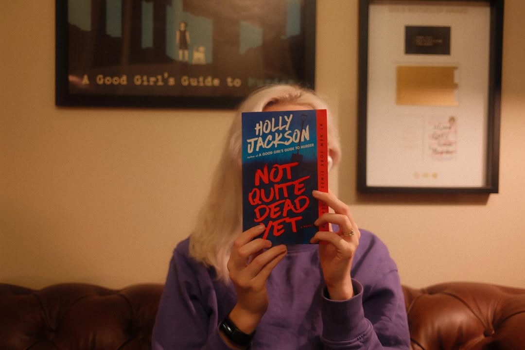 hojay9291bd's tweet photo. NOT QUITE DEAD YET paperback coming May 5th, with a brand new swaaaaaanky cover AND sprayed bloody edges 🩸 can't wait for even more people to hate me, in a more lightweight, travel-friendly package.

I promise that your copy will actually have words ... https://t.co/6JrfCGaVAJ