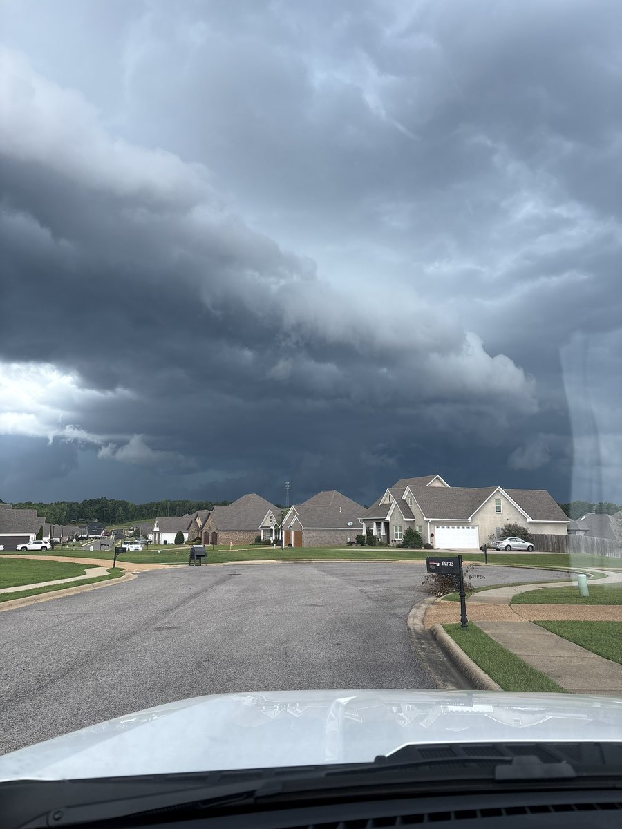Jwmorrison39's tweet photo. @spann from Northport. Forest Glen on 69 N. https://t.co/onFKyT1XX7