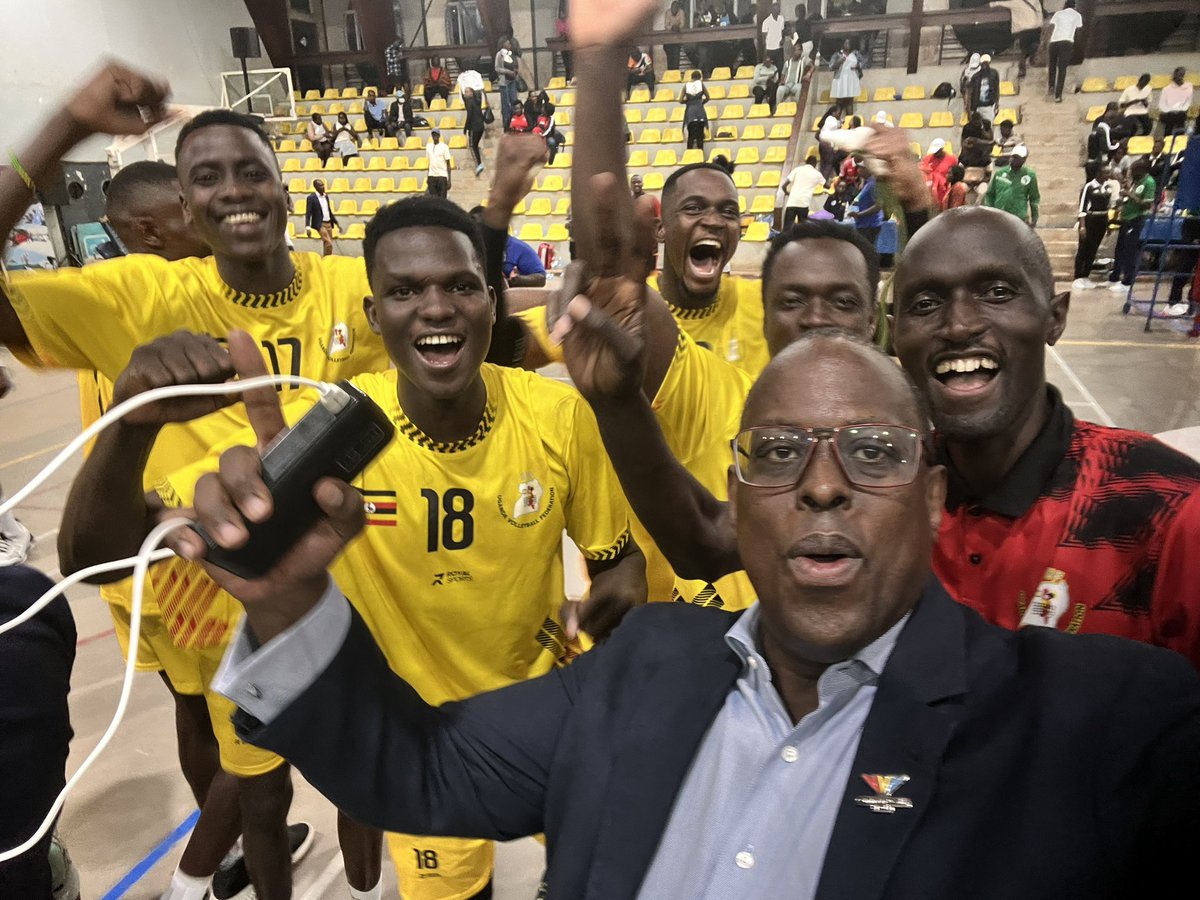 drukare's tweet photo. Watched a great game of volleyball this evening at the Lugogo arena. Uganda beat Burundi 3/0  in the ongoing CAVB Zone 5 qualifiers Championships. Teams ( female/ male ) from Burundi, Kenya, Tanzania, South Sudan & Uganda are participating. Kudos to Zone 5 President Hajji Nasiwu and team for organizing  the event. Well done Team UG keep soaring @Official_UOC @ubctvuganda @NBSportUg @briantukaa @andrewkabuura @KagutaMuseveni @JanetMuseveni @mkainerugaba @mofaug