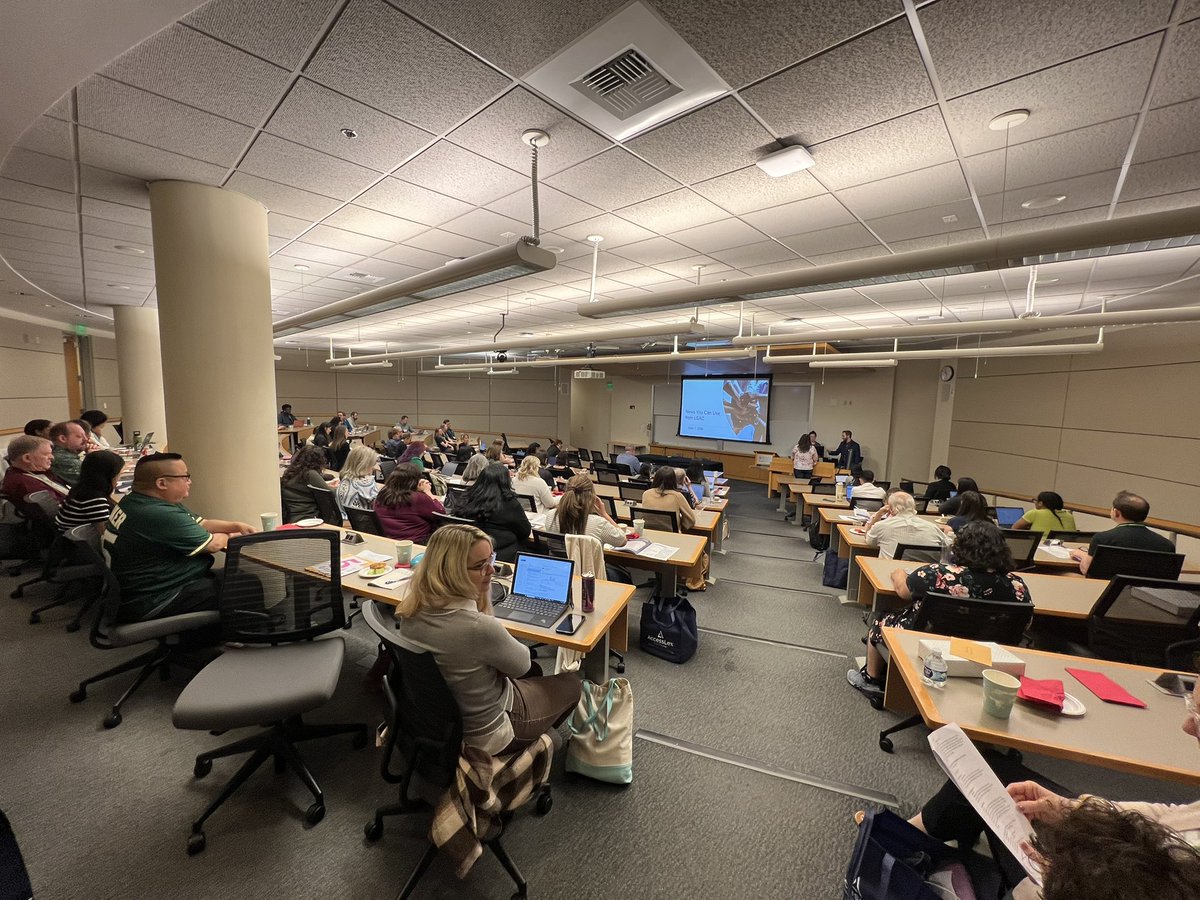 TonyVarona's tweet photo. Seattle U Law is honored to host the opening day of the Pacific Coast Association of Pre-Law Advisors (PCAPLA) 2026 Conference. I was privileged to deliver the conference’s welcome &amp; opening remarks. PCAPLA attracts pre-law advisors from up and down the West Coast &amp; across… 1/2 https://t.co/t2Xmo2JkbQ