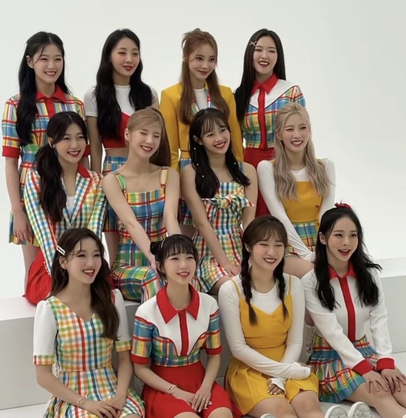 yerimhq's tweet photo. our rainbow girls https://t.co/kxZ0P40ohH