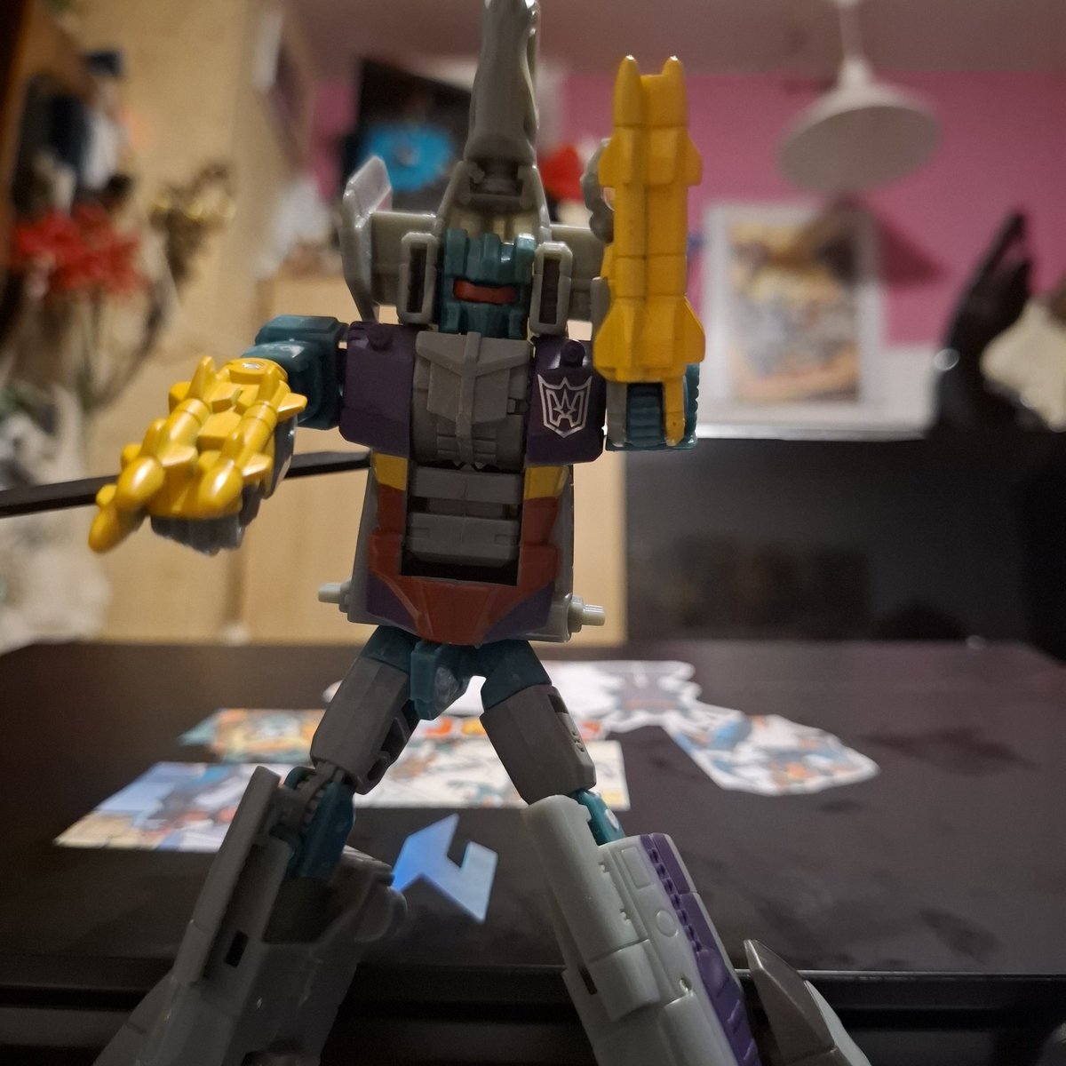 pharmbulon's tweet photo. He's so full of himself I love him https://t.co/s5EeKKKuEh