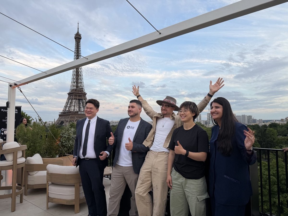 proofoftalk's tweet photo. One conversation can change your year.

Tonight, it happens in front of the Eiffel Tower.

@BankFrick, @CroutonDigital, @GoKiteAI, @OctantApp, @SFI_AI made it happen.

Proof of Talk 2026. https://t.co/MXvFBFsQGy