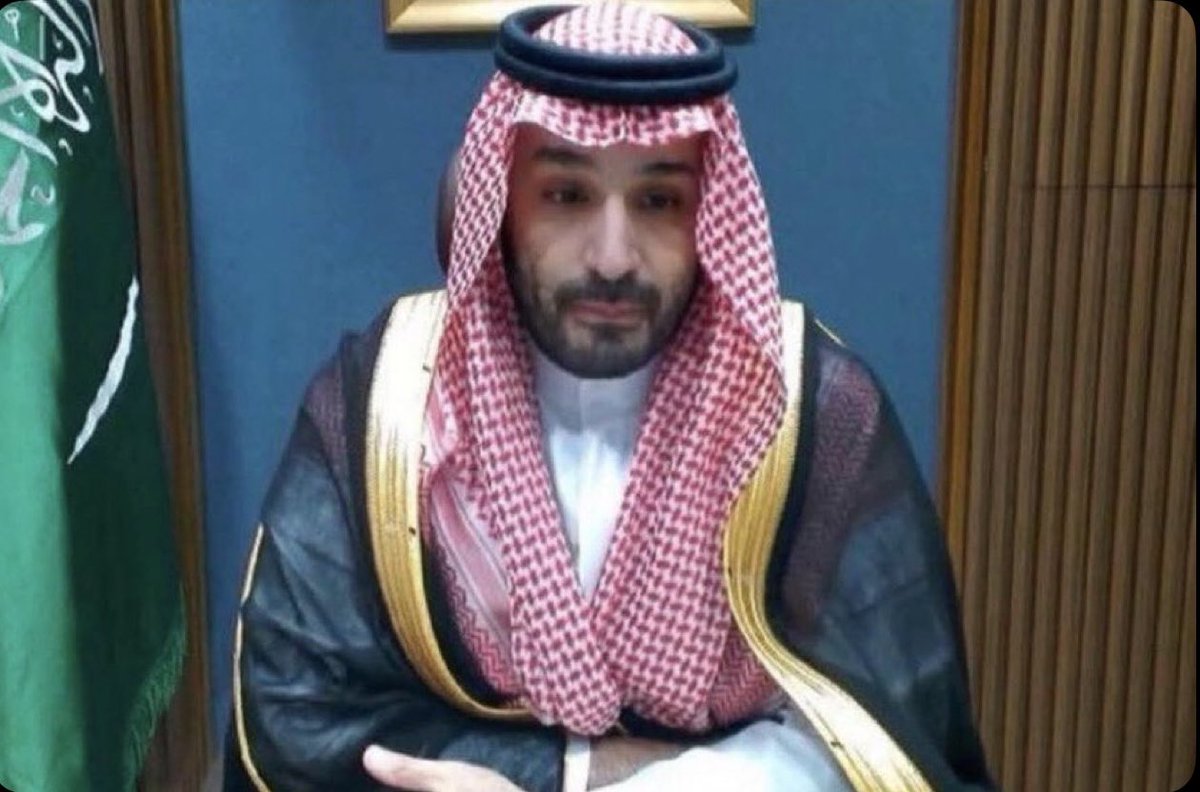 iwvi_'s tweet photo. @ZONE_215 اسمها مملكة السراديب قبل 🤭 https://t.co/oaWzoC70uK
