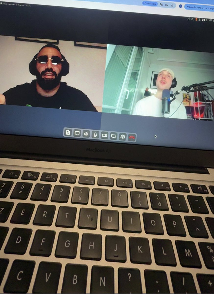 nabnazario's tweet photo. On a parlé 🇲🇦⚽️ et Coupe du monde avec @dave_le_d 
👀 Restez branchés, ça arrive fort ! 🙌🏽 https://t.co/VD4fK5QpMR