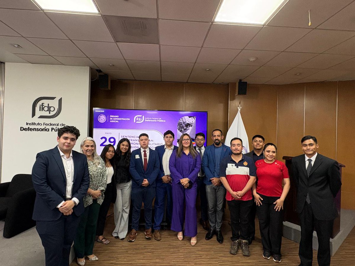 CEJU_mx's tweet photo. Compartimos algunos momentos de la visita académica de nuestros alumnos de 4.º semestre de la Licenciatura en Derecho al Instituto Federal de Defensoría Pública.

Experiencias que fortalecen su formación profesional y los acercan a la realidad del ejercicio jurídico. 

#Derecho https://t.co/HfyHXCJy7a