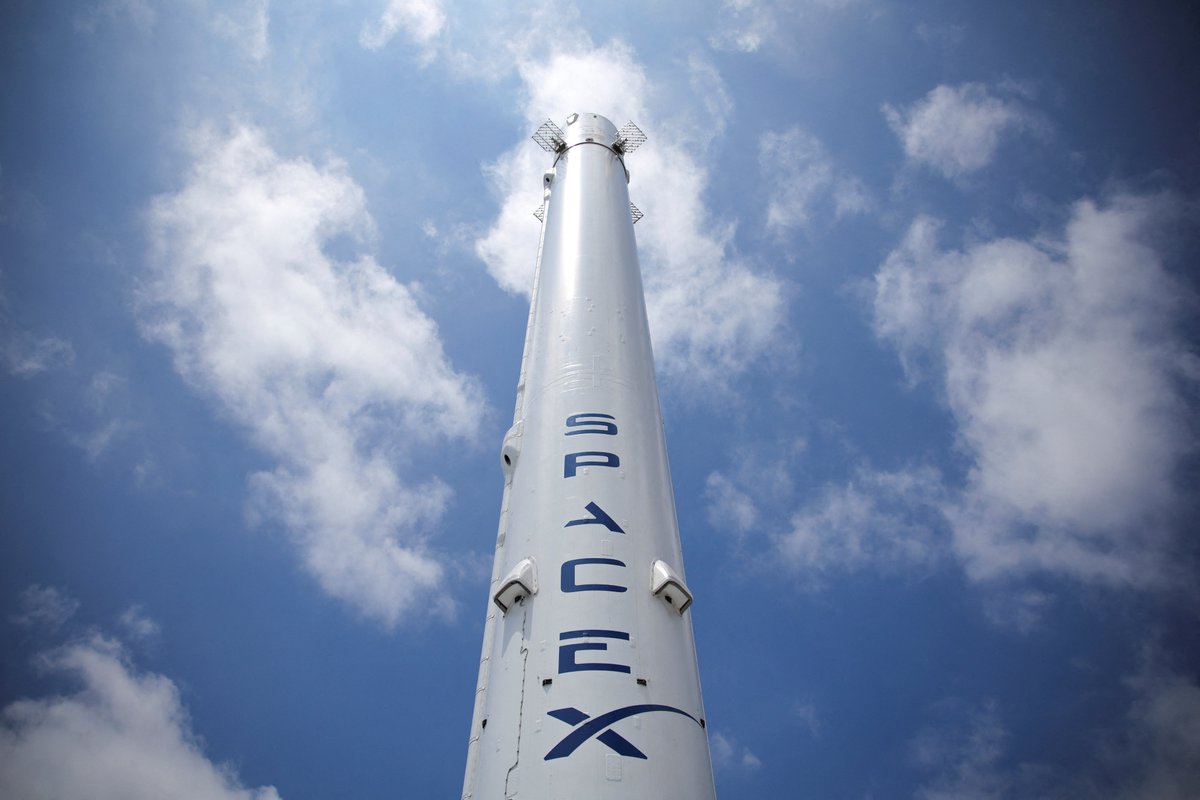 SpaceX reserves 5% of IPO shares for select employees, exempt from lock-up