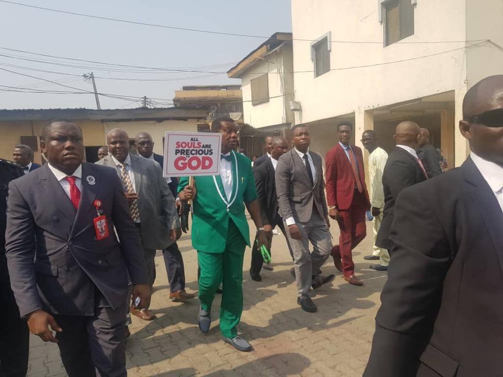 Pastor to the Bad Boys tweet media