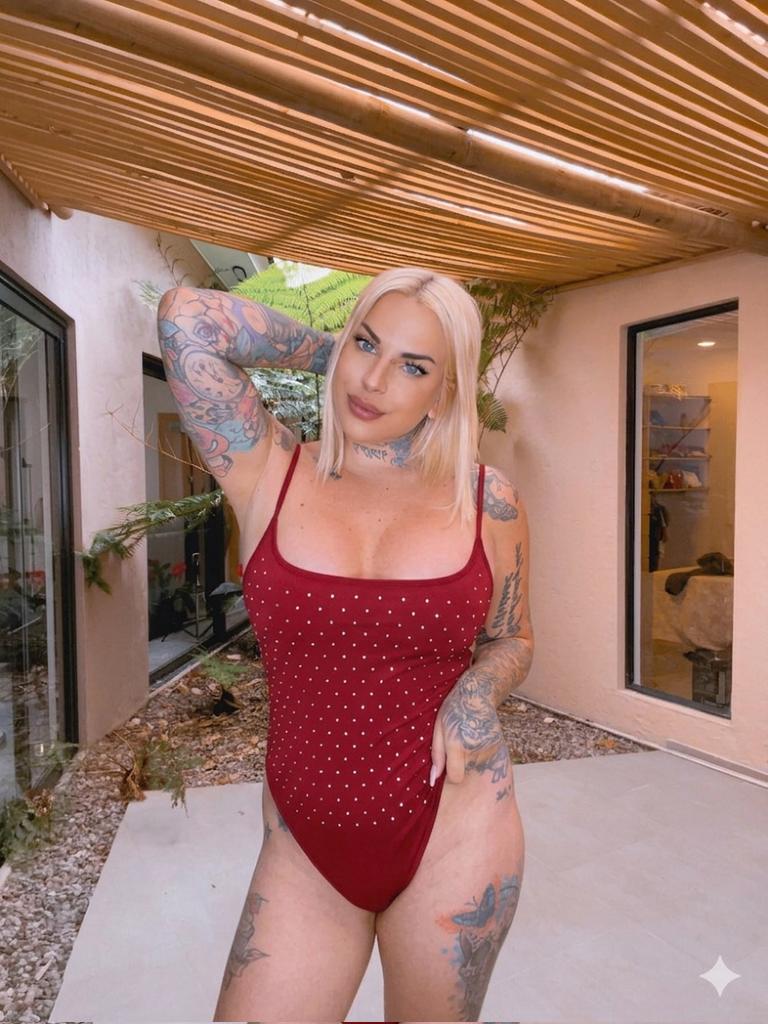 hitechtalent's tweet photo. @0ttaviiia The whites my favorite but I also think would red would also look great in a one piece. https://t.co/lkkEp7Y35h
