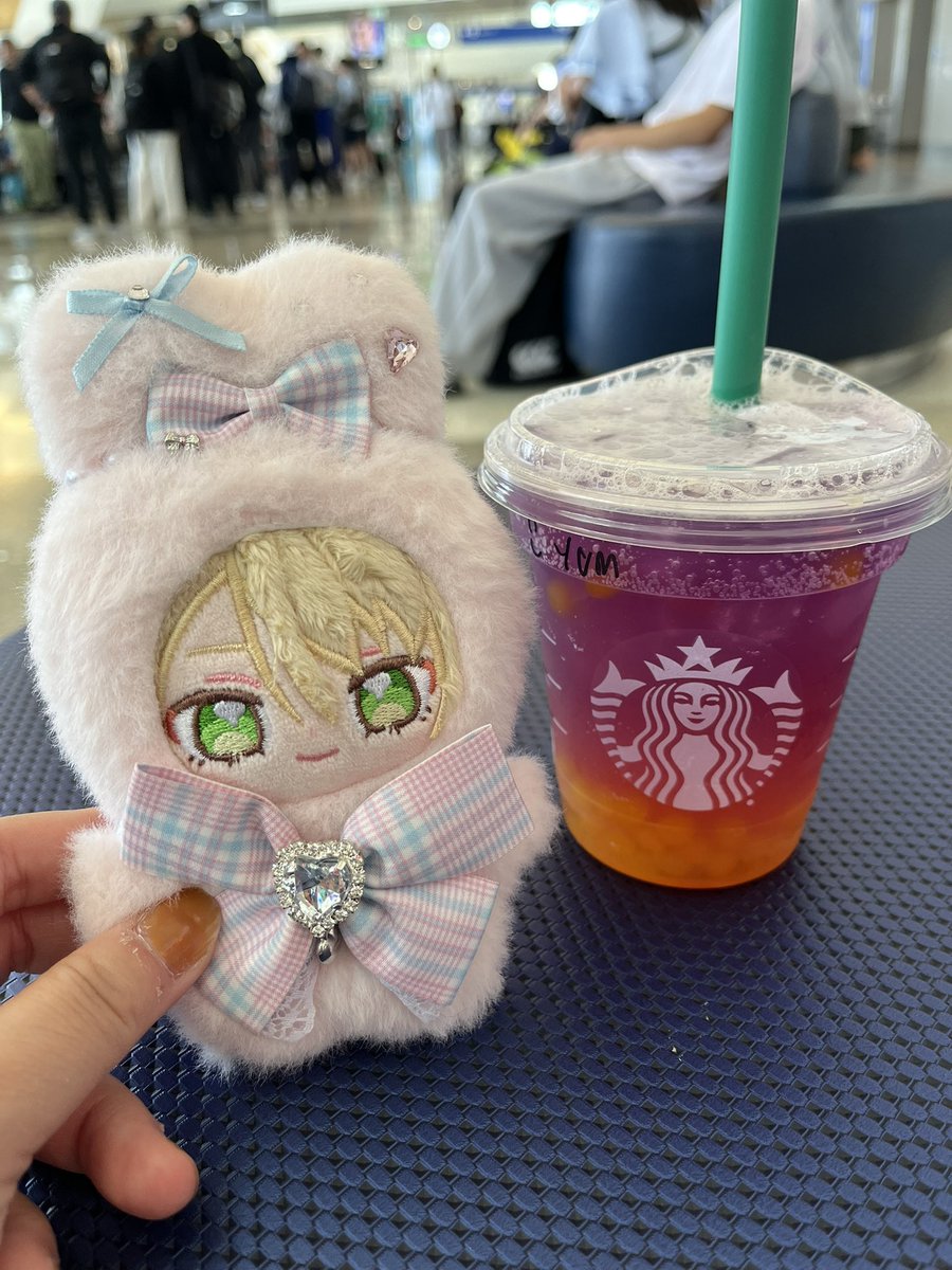 towacm's tweet photo. LA楽しかった🫶日本に帰るぞー♡ https://t.co/AJf3ZK3utl