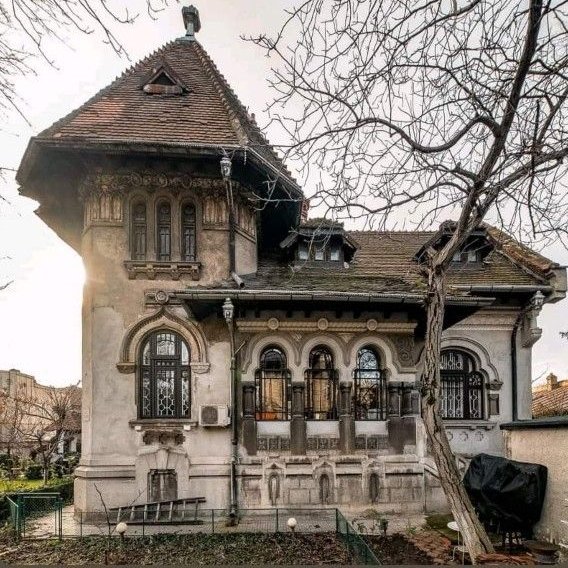 Architect tweet media