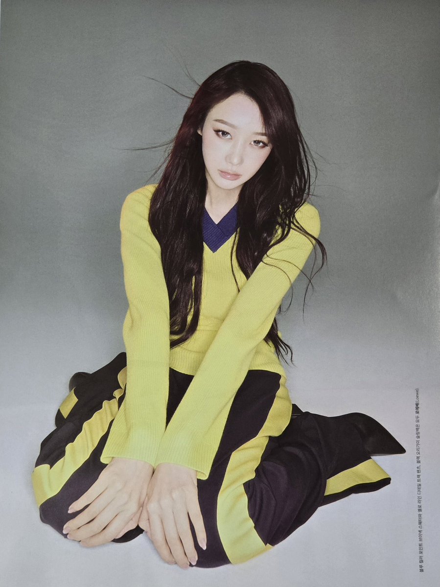トップス Esan GISELLE for Dazed Korea x LOEWE June 2026 Issue Preview