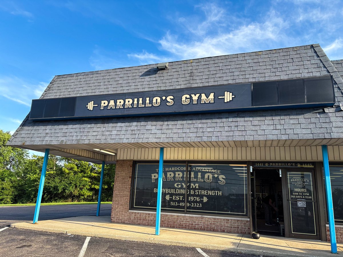 HeirloomFandG's tweet photo. ⚫️Parrillo’s Gym x Heirloom⚫️

Exterior/Outdoor Signage✅

Let us handle your next framing or graphic project! https://t.co/AFg1g3839L