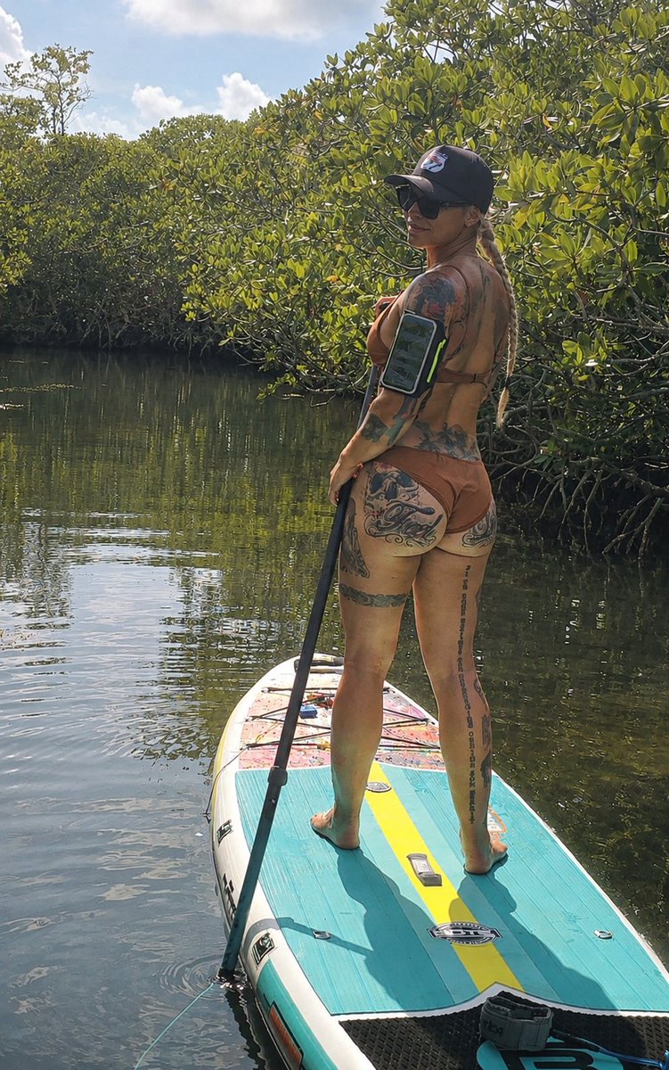 jademassonwong's tweet photo. Paddle day 🌞 https://t.co/apS4CucprC