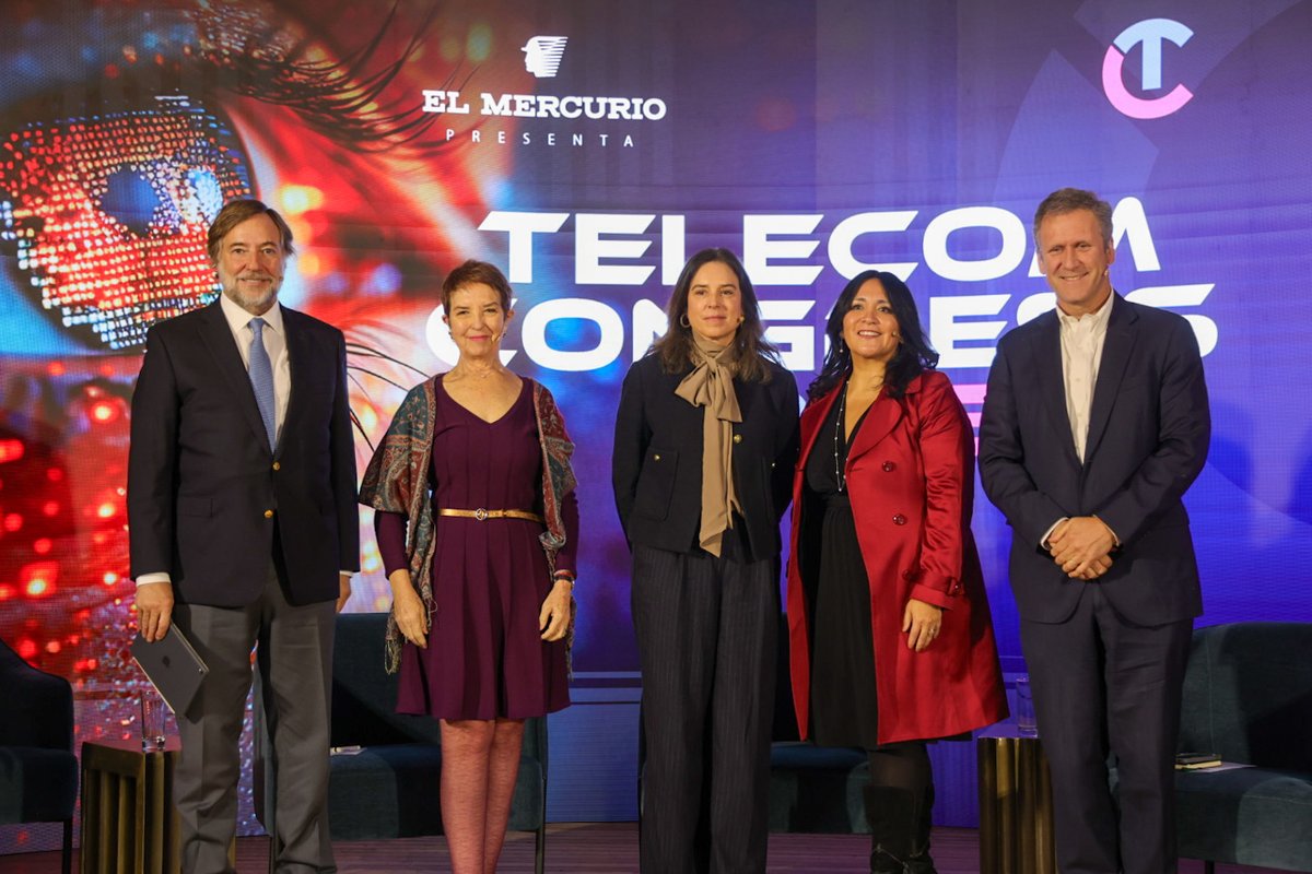 Copsa_Chile's tweet photo. Telecom Congress 2026

@GloriaHutt, presidenta de Copsa, compartió en este evento su mirada sobre la modernización de la conectividad, la infraestructura y cómo avanzar hacia un país más integrado digitalmente.

Más detalles ➡️ https://t.co/jHGXSjY1hQ https://t.co/uydHMojB9Z