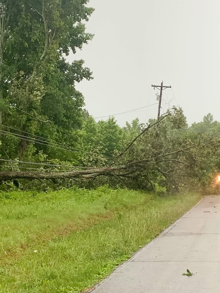 JWEMC's tweet photo. 3:00 P.M.: Over 3,500 members remain without power. For those on and around Rock Creek Road in Somerville, the outage is due to a downed tree on lines, which snapped a pole. We will continue regular updates as we receive them.

@morgan_sheriff @MorganCounty911 @NWS @EMAlawrenceal @waff48 @whnt @WAAYTV @FOX54News @MoultonAdv
