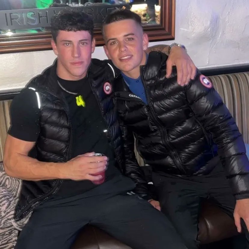 Craig_a_1's tweet photo. Fit Scally Bros https://t.co/iCicJBRNTy